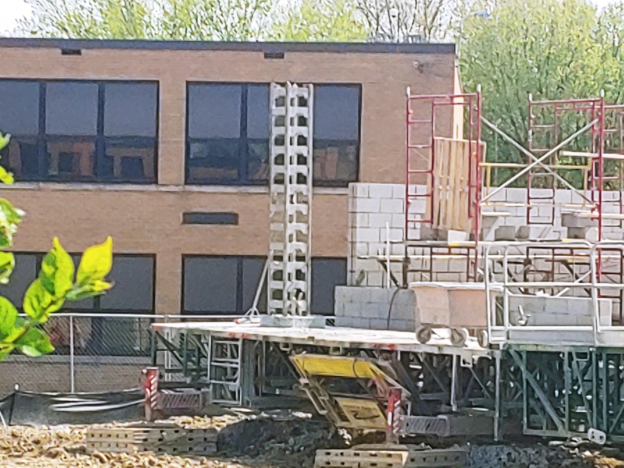 image of a building being built